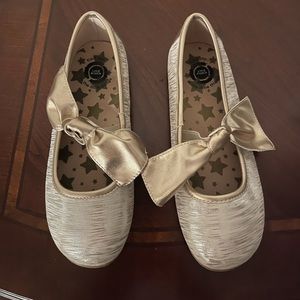 Gold/Tan Livie and Luca dress shoes size 3. NEVER WORN! NEW without tags.